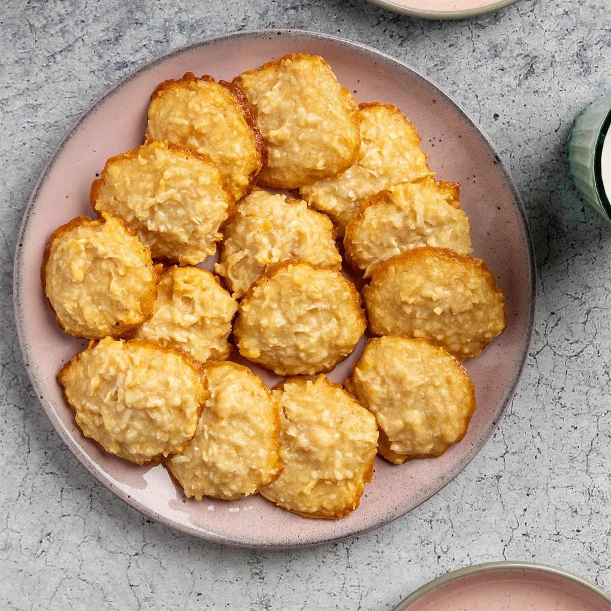 29 Easy 4-Ingredient Desserts to Make on Repeat