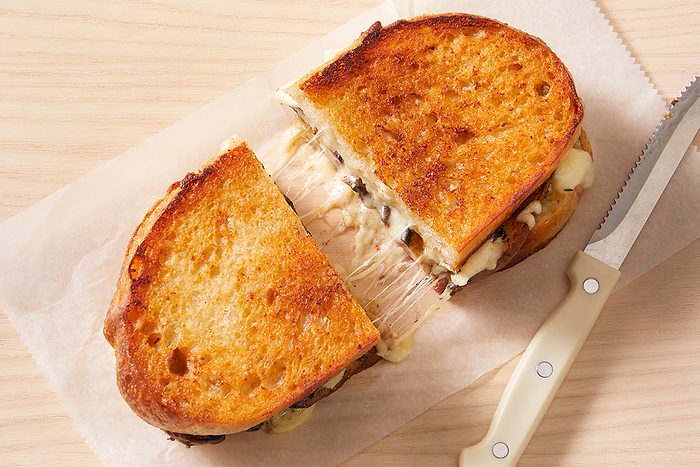 Mushroom Grilled Cheese Ft25 229393 Jr 0627 2