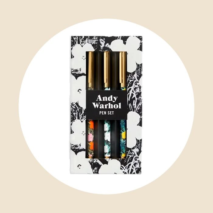 68 Best Christmas Gifts For Your Favorite Sister Warhol Flowers Everyday Pen Set Via Merchant