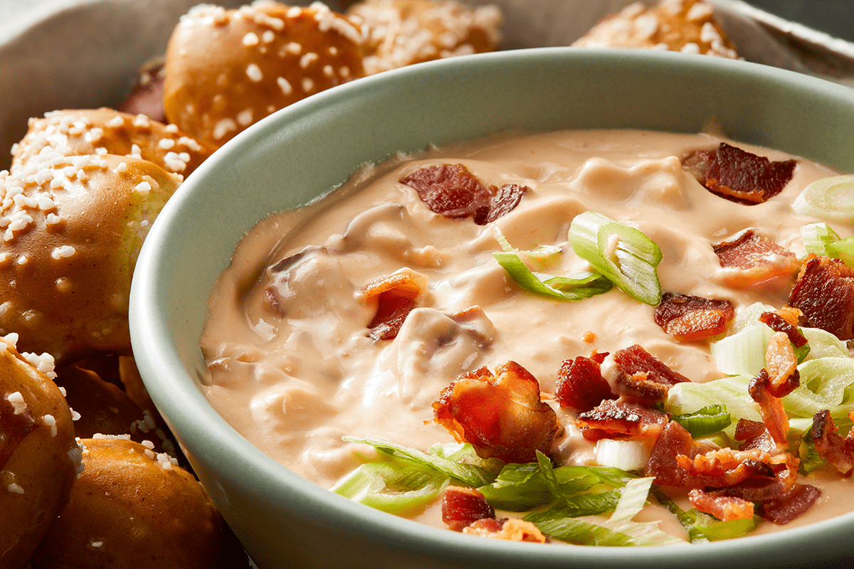 Bacon Beer Cheese Dip 