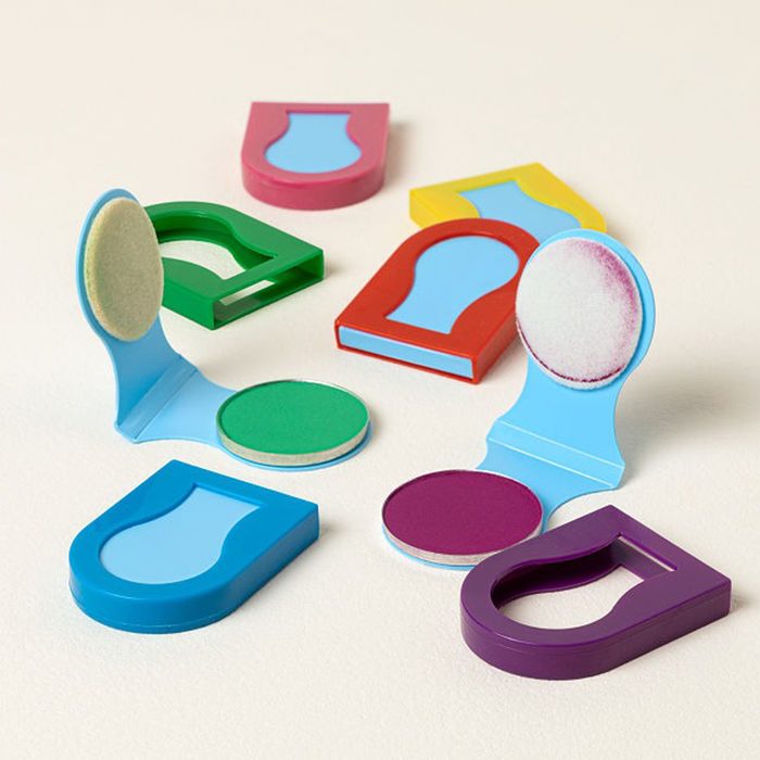 Wash Away Hair Chalk Kit Via Uncommongoods.com