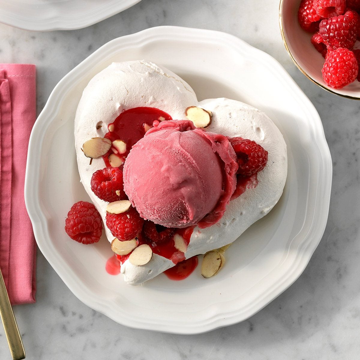 60 Best Valentine’s Day Desserts