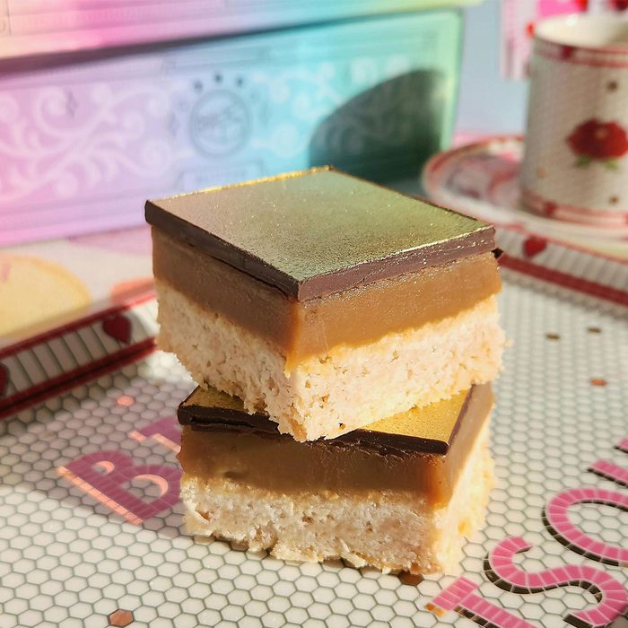 Shortbread Society Billionaire’s Shortbread Tray Via Goldbelly.com