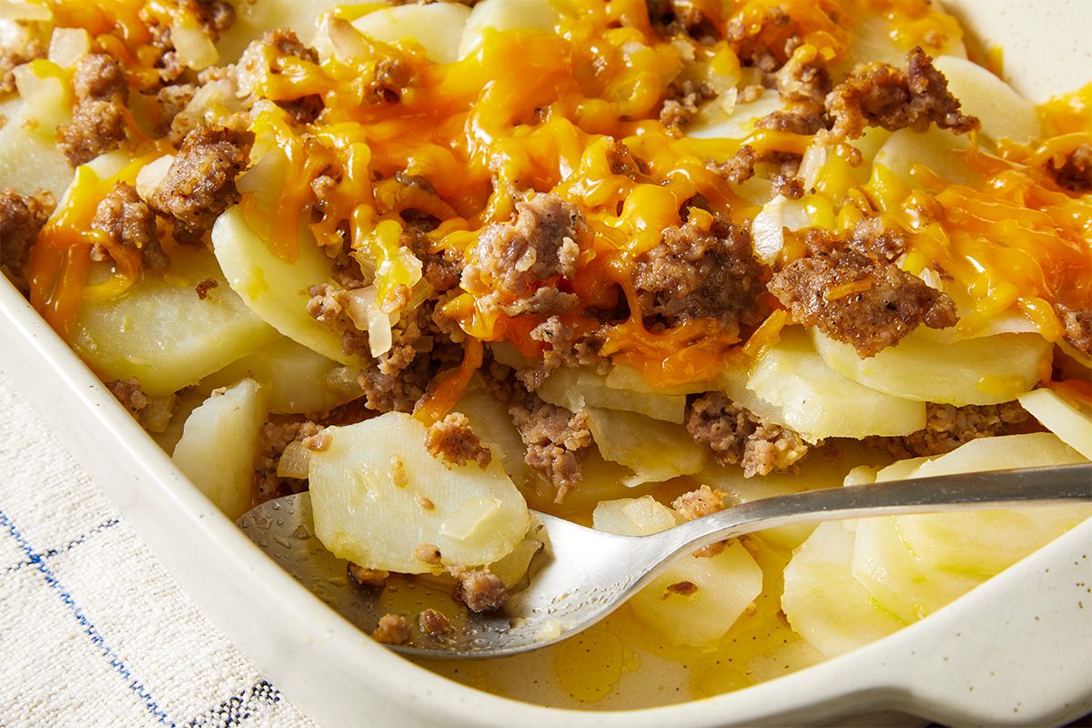 Cheesy Sausage Potatoes Ft25 27654 Ec 1017 2