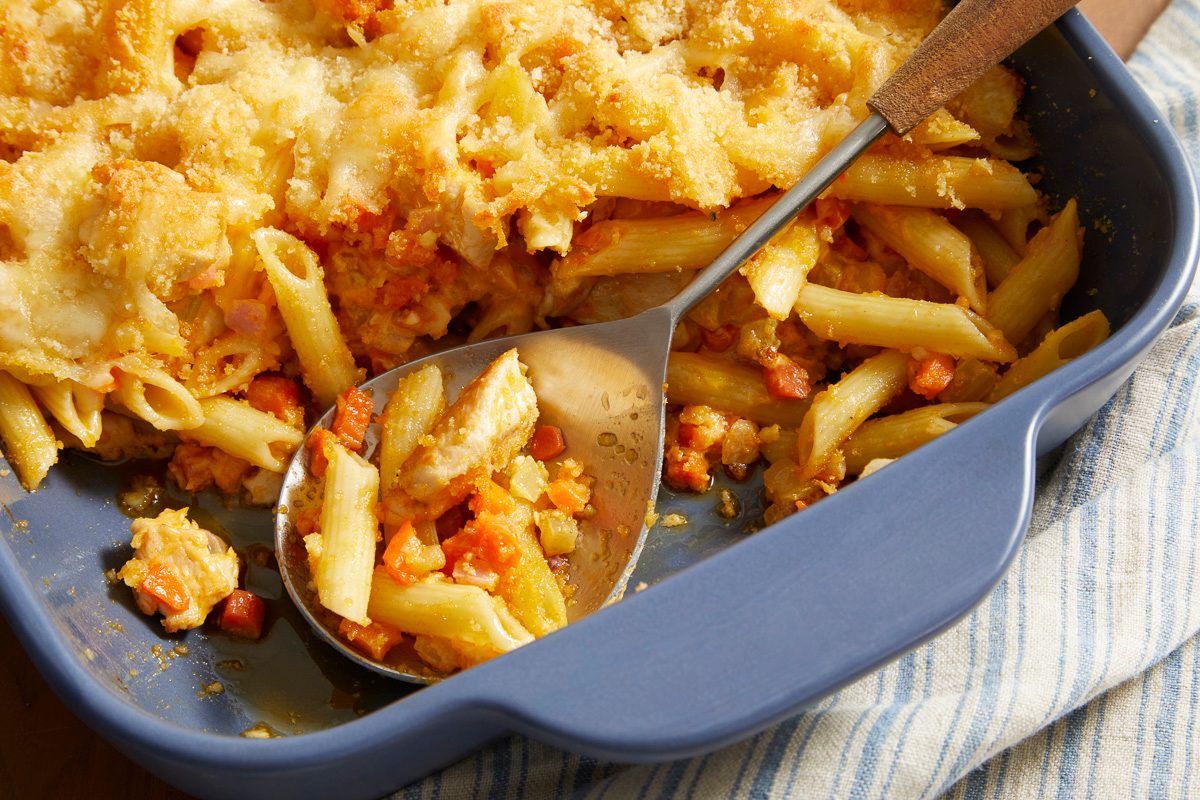 Buffalo Chicken Pasta Bake