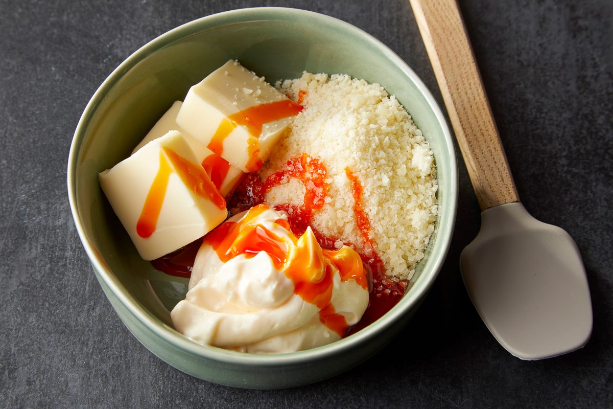 chili oil, parmesan, mayonnaise and softened butter in a small bowl