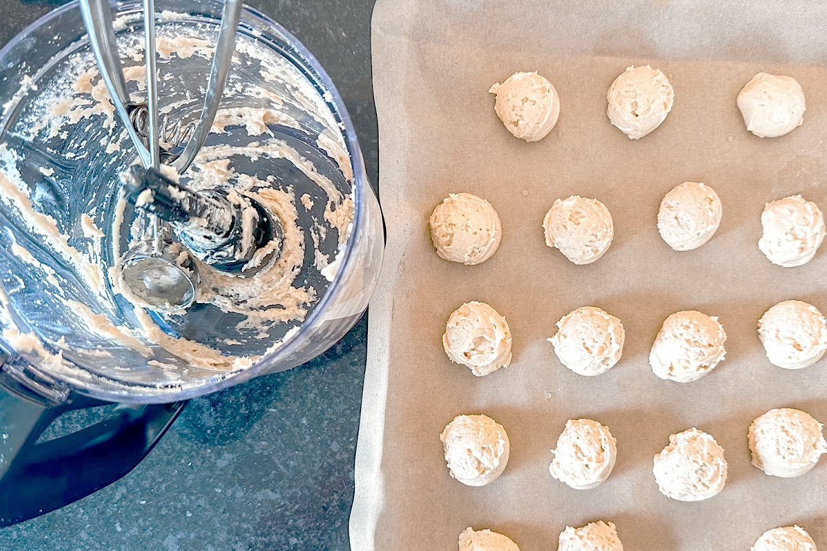 I Tried Ree Drummonds Lemon Rd Truffles 2 Lindsay P For Toh