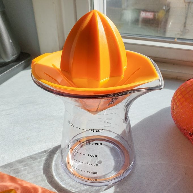 Chef'n Juicester Citrus Juicer