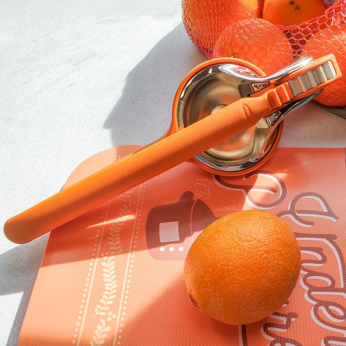 Chef'n Freshforce Citrus Orange Squeezer And Juicer