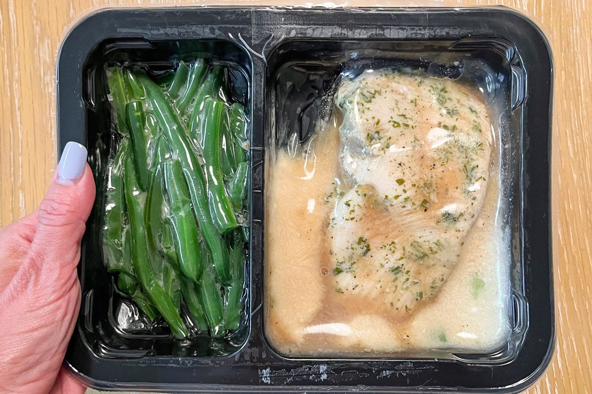 close up of Modifyhealth prepare meal in Vacuum Sealed box