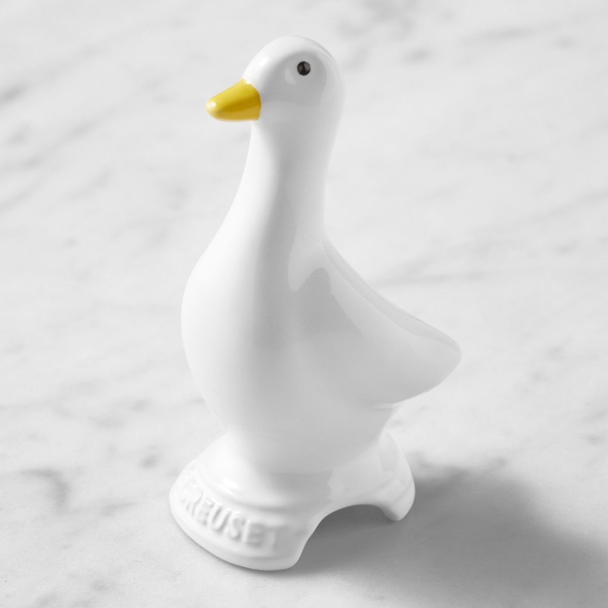 This Adorable Le Creuset Duck Pie Vent Le Creuset Duck Pie Vent Via William Sonoma.com