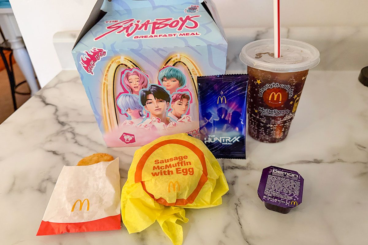I Tried Mcdonalds Kpop Demon Hunters Menu