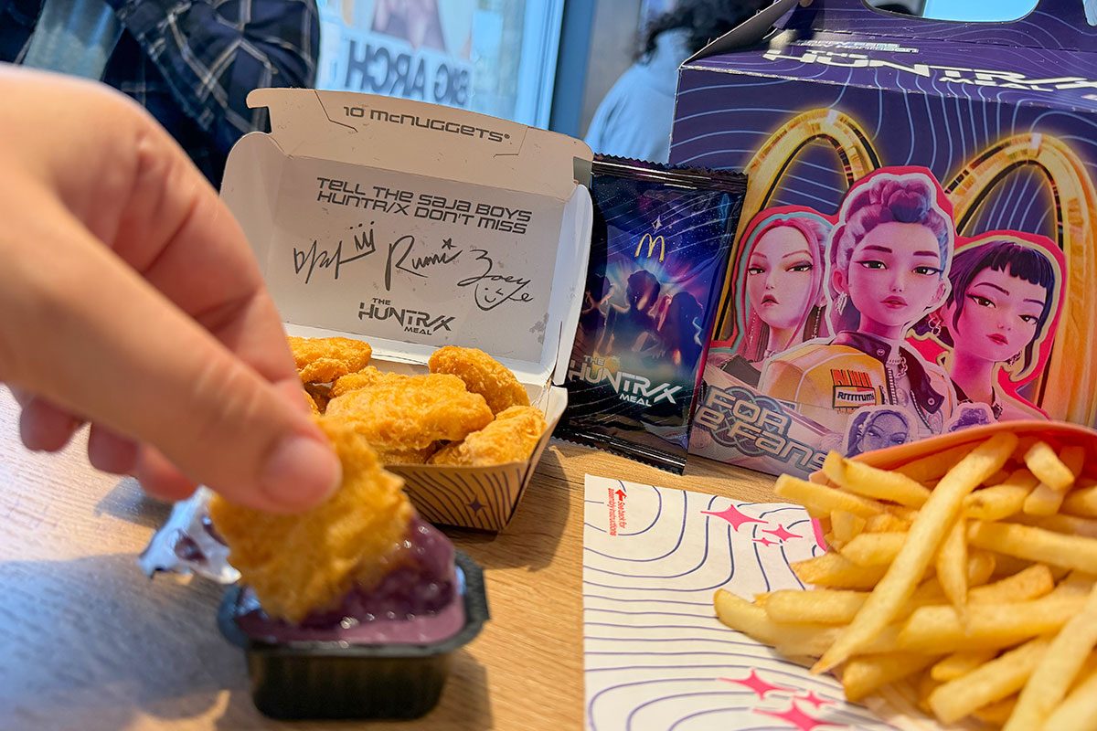 I Tried Mcdonalds Kpop Demon Hunters Menu