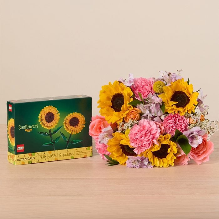 Lego Botanicals Sunflowers Gift Set
