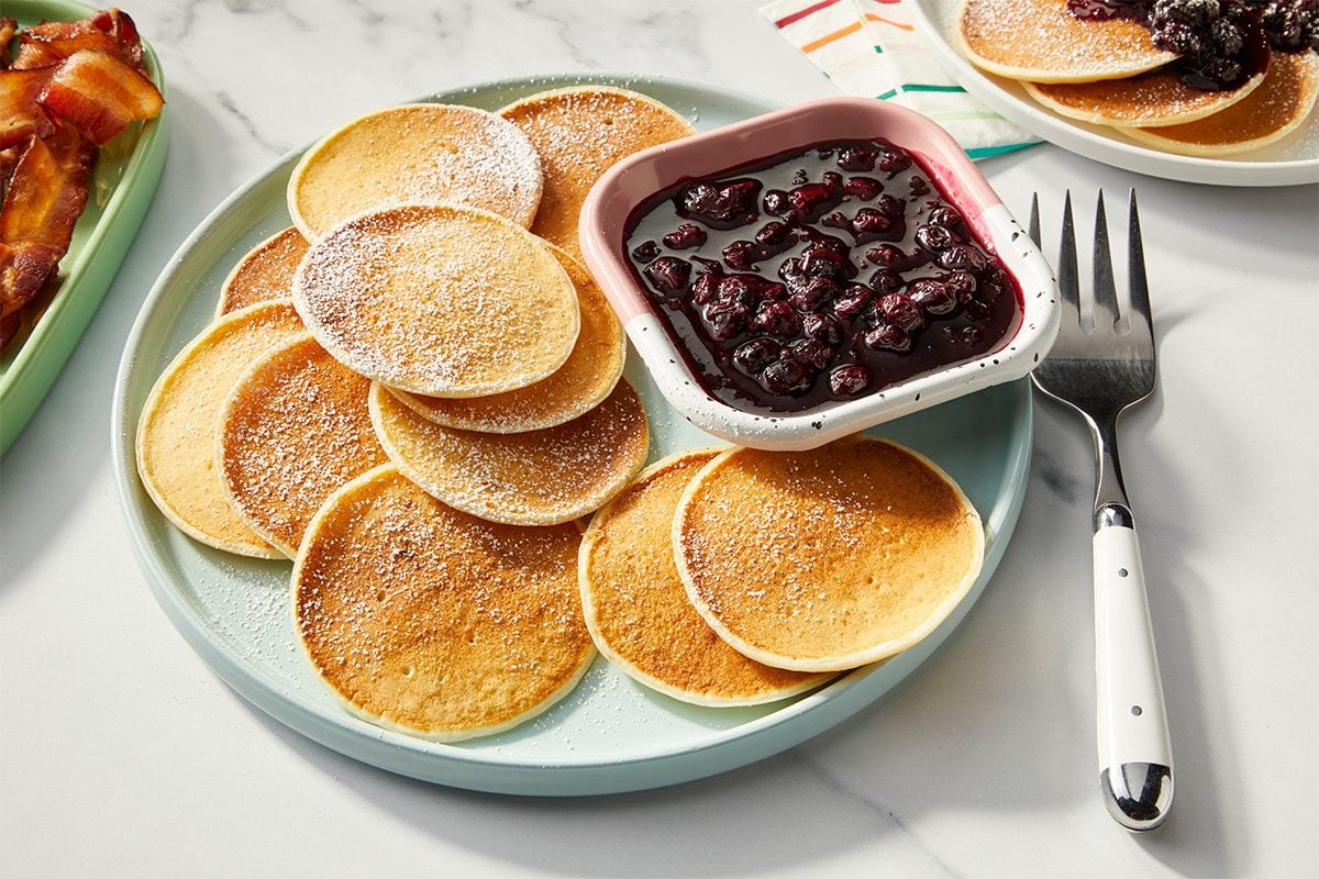 Lemon Ricotta Pancakes W Blueberry Sauce Tohcom 282515 Md P2 03 31 9b