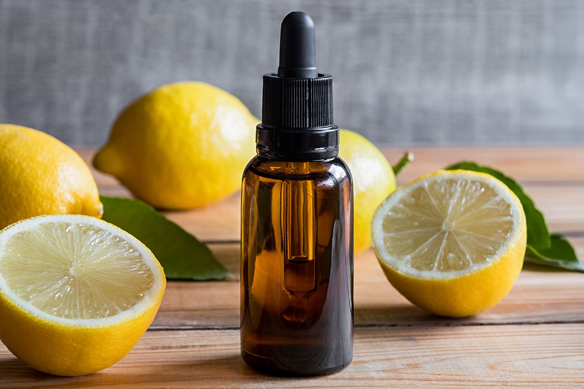 Lemon Zest Substitutes Gettyimages 874583842 Yvedit