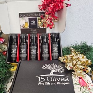 Olive Oil Gift Box Via Mybigcommerce.com 01