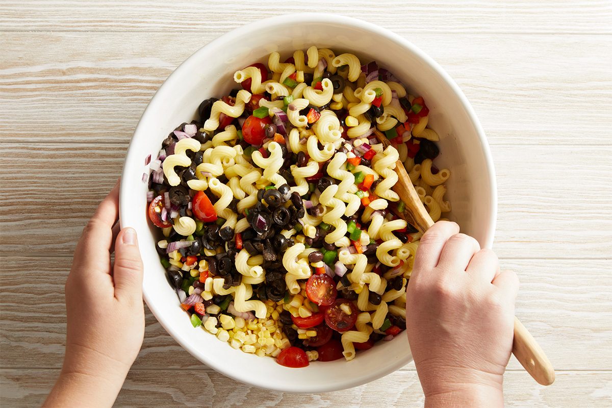 Southwestern Pasta Salad Ft25 168769 Ac 0930 3