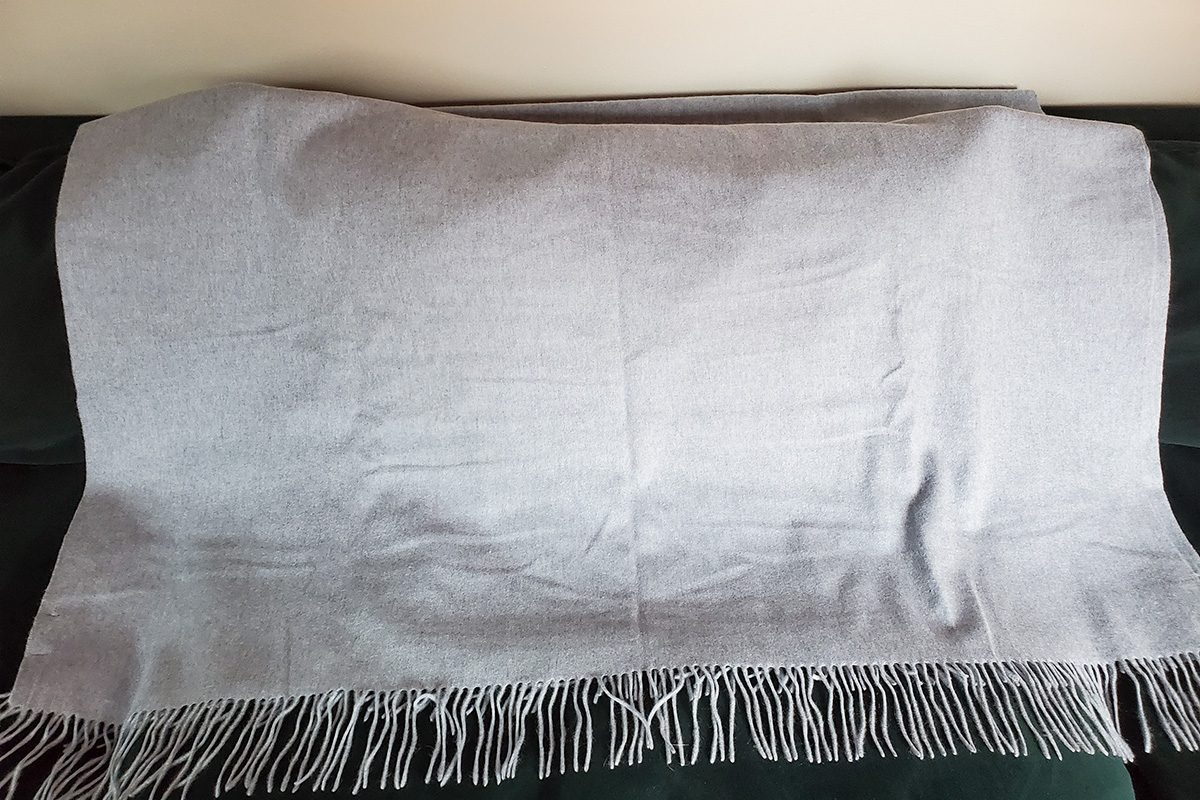 Toha26 Quince Mongolian Cashmere Throw Mary Henn 01 Ssedit