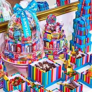 Ultimate Sharing Sweet Treat Tower Via Dylanscandybar.com 01
