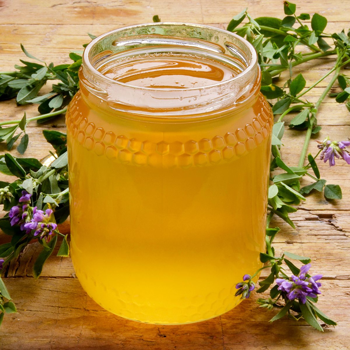 12 Types Of Honey Adobestock 67512187 Yvedit