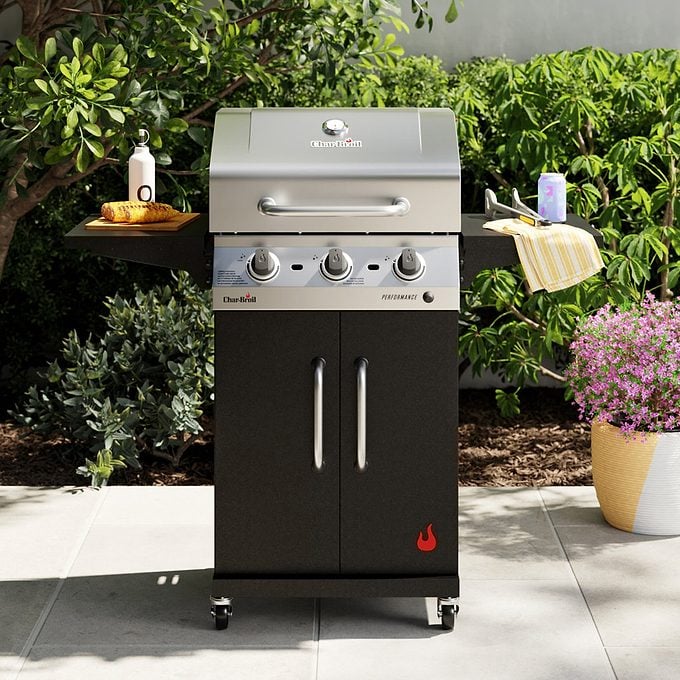 Char Broil Performance 375 Gas Grill