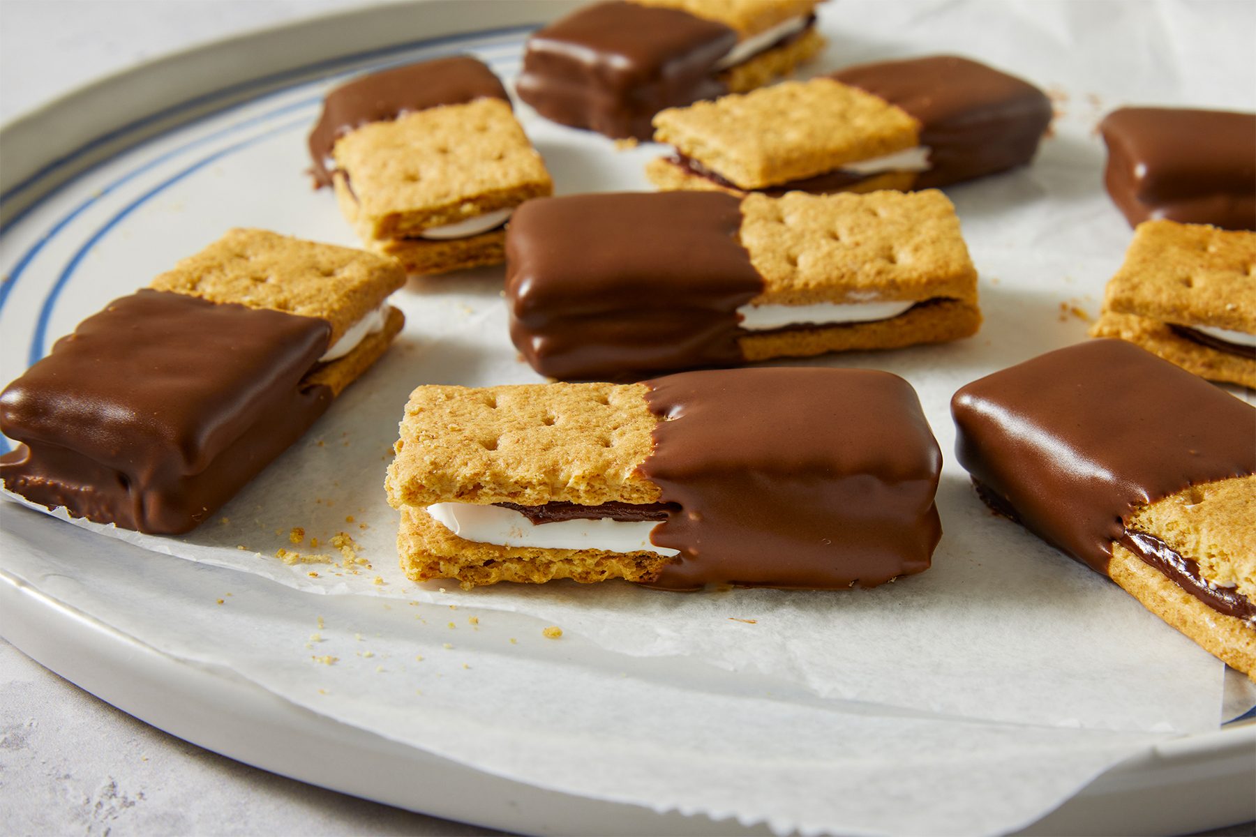 closeup of Mini Smores 