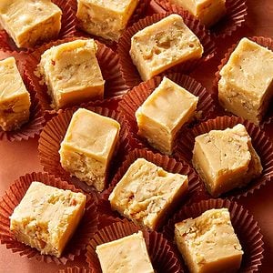Mom S Sour Cream Butterscotch Fudge Exps Rc26 281778 Dr 04 24 002b