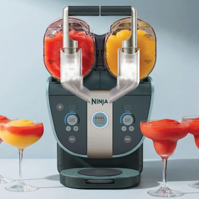 Ninja Slushi Twist Smart Frozen Drink Maker Via Sharkninja 01.com