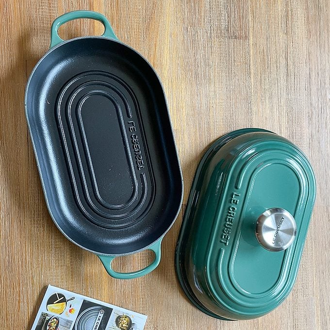 Toha26 Le Creuset Signature Oval Bread Oven Katie Bandurski 01 Ssedit