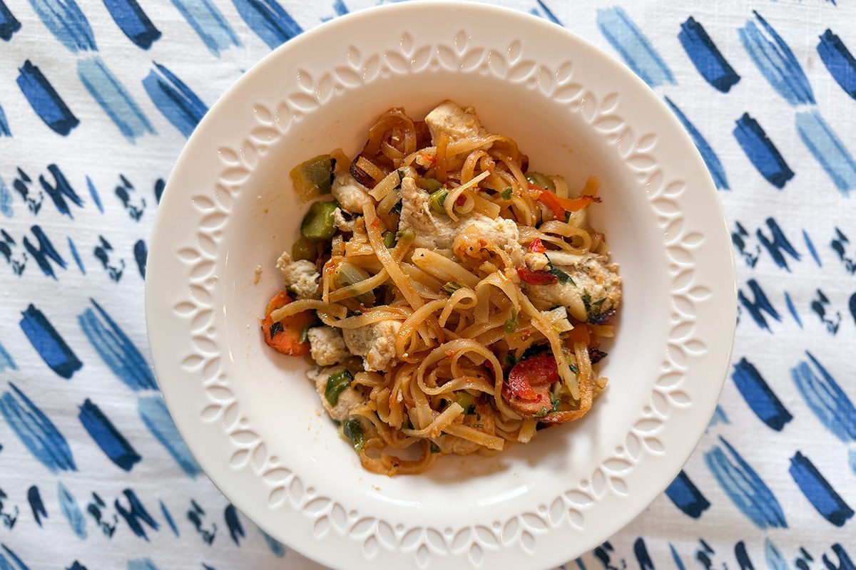 Toha26 Tem Toa Chicken Pad Thai Hayley Schueneman 02 Ssedit