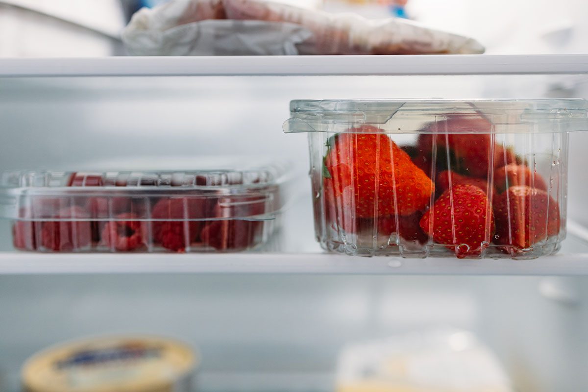 9 Foods To Avoid Storing In The Refrigerator Door Gettyimages 1354721714