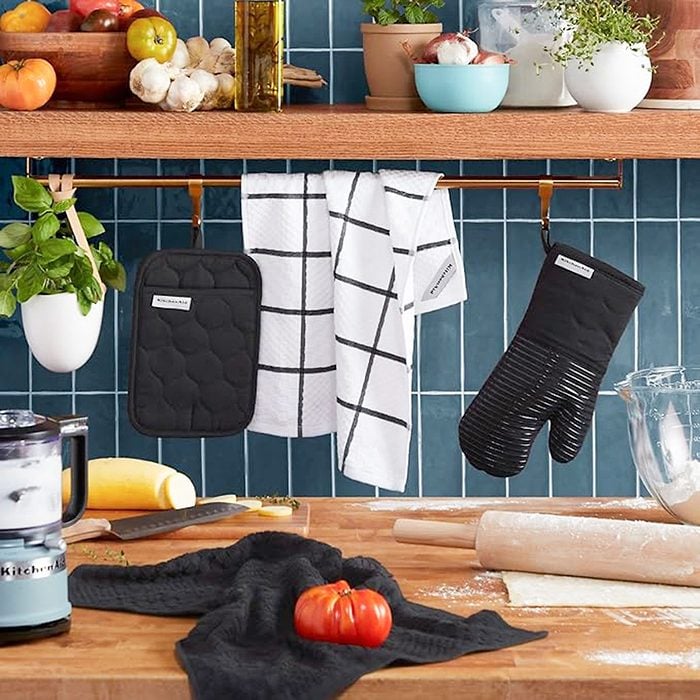 Kitchenaid Mitt And Towel Set