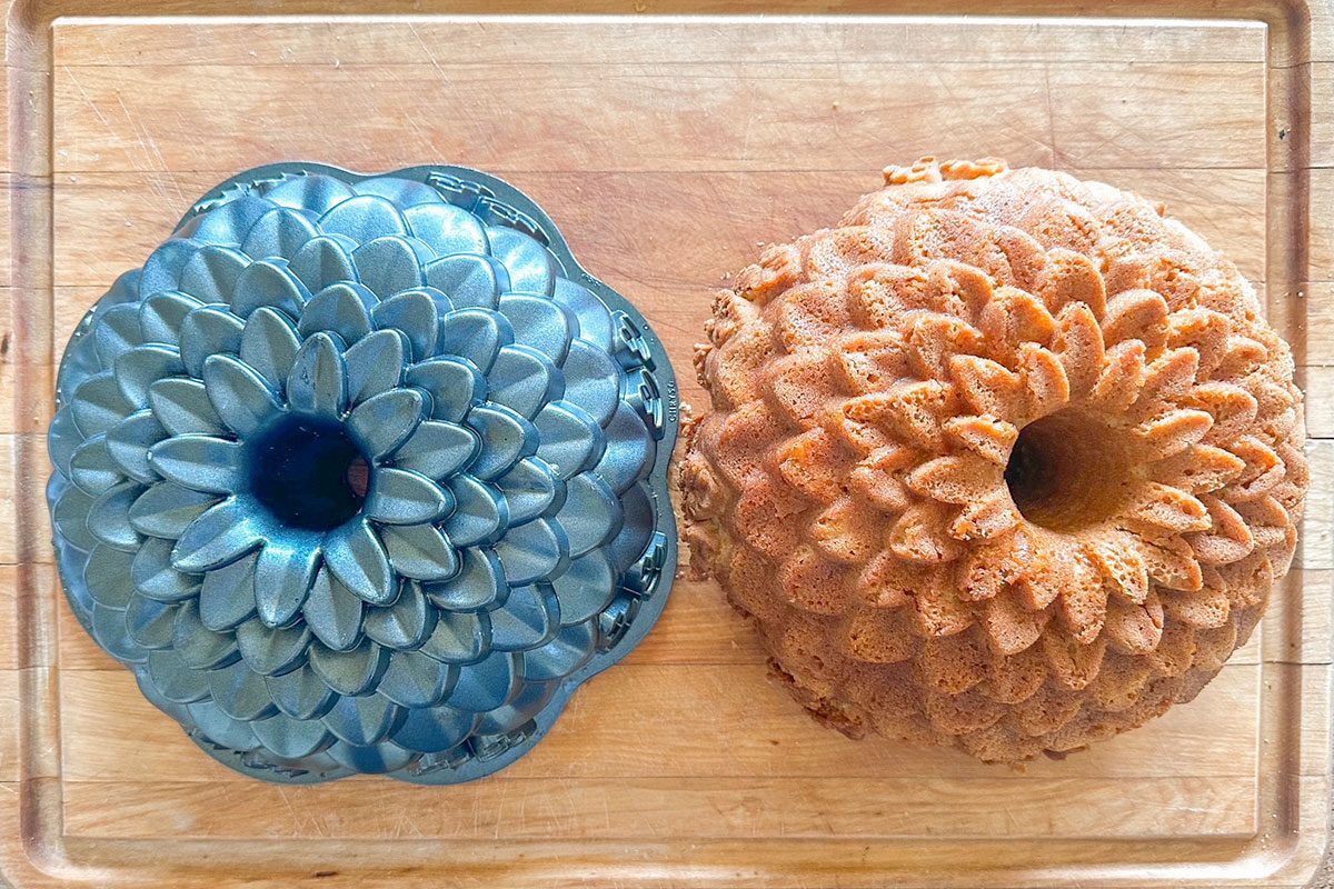 I Tried The Bundt Cake Steam Trick Bundt Cake Trick 5 Lindsay Parrill For Taste Of Home