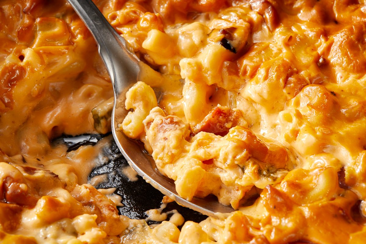 Smoked Bacon And Jalapeno Mac And Cheese