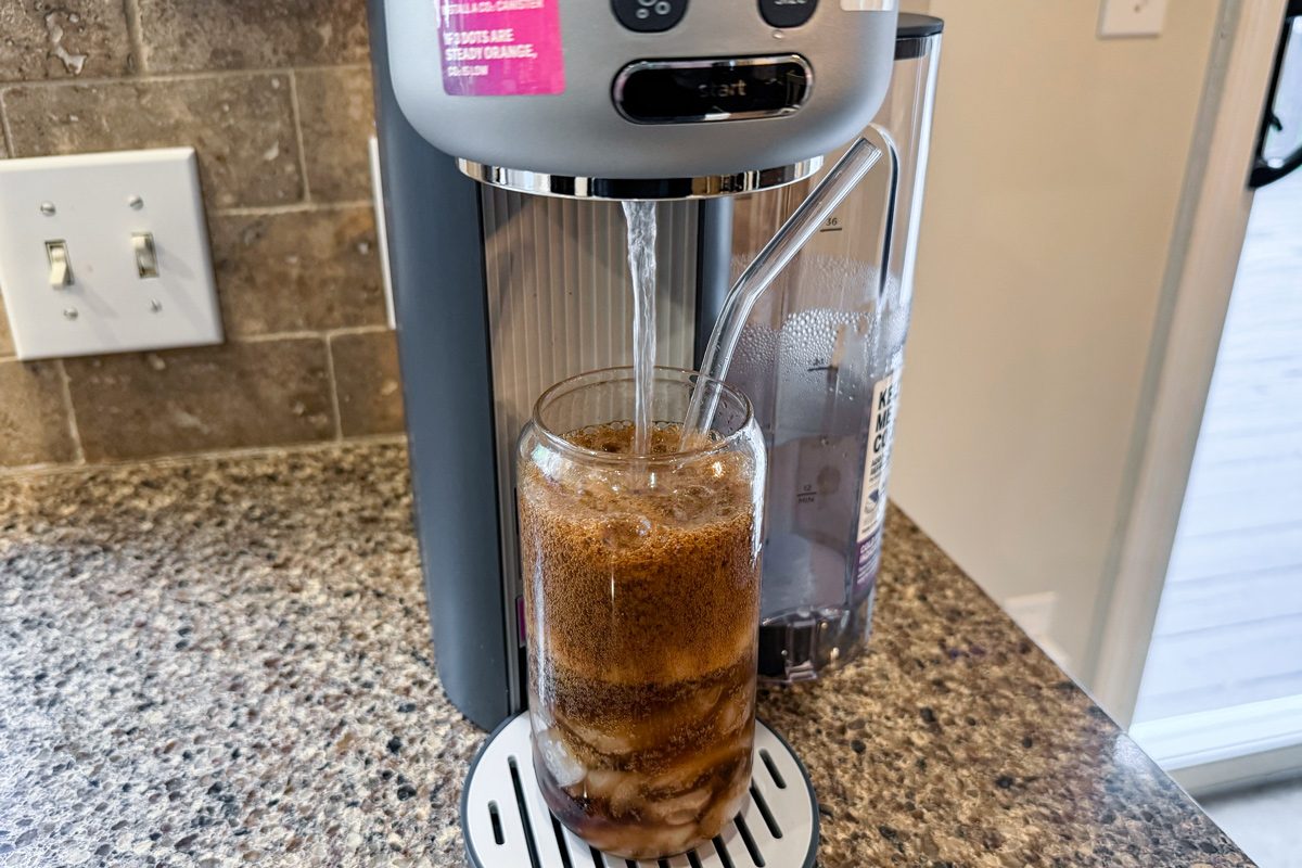 carbonated beverage being made on a Ninja Thirsti