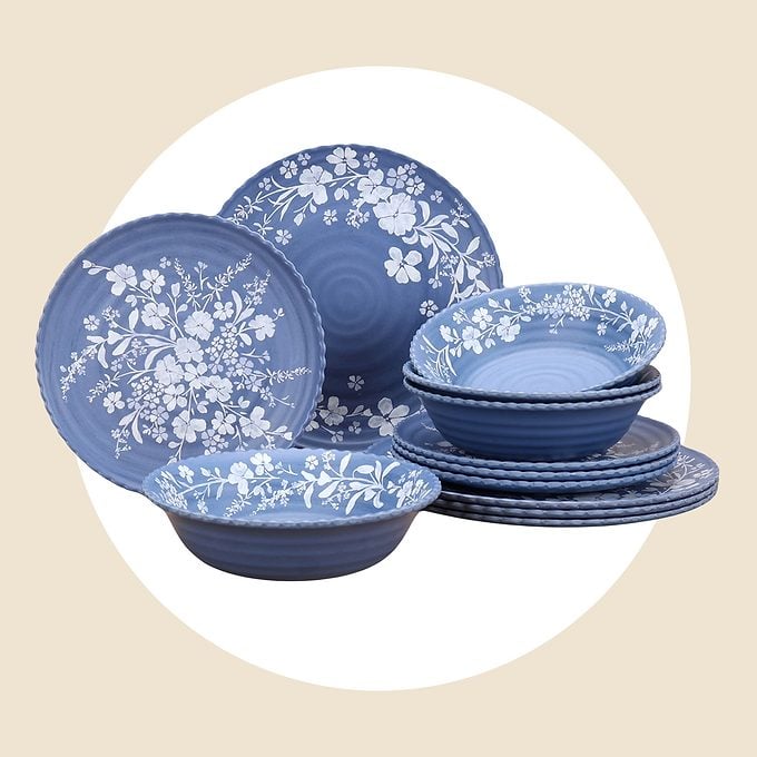 The Pioneer Woman 12 Piece Daisy Bamboo Melamine Dinnerware Set