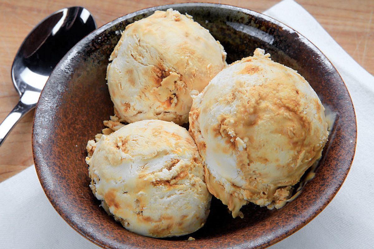 Cinnamon Roll Ice Cream