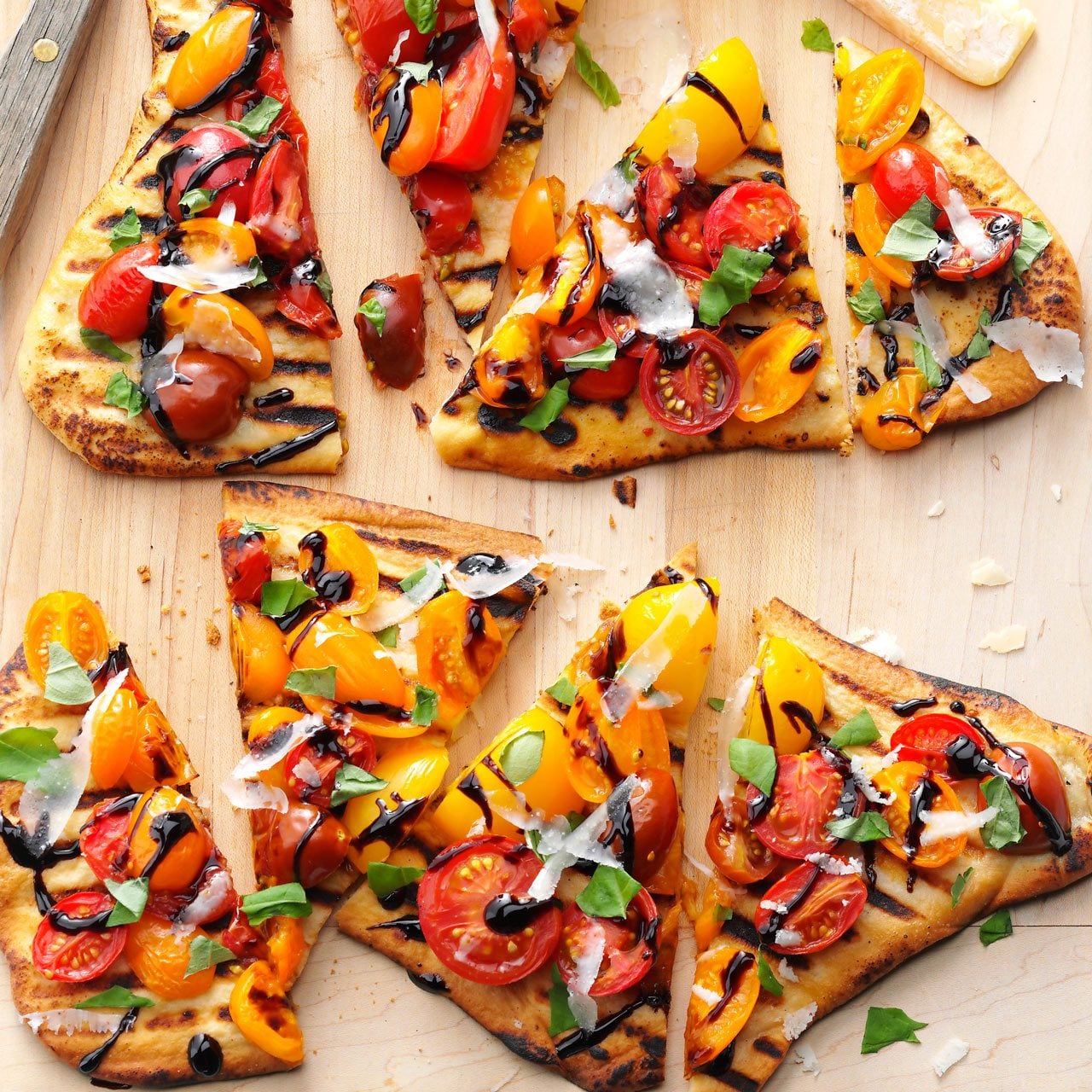 Grilled Tomato Pizzas