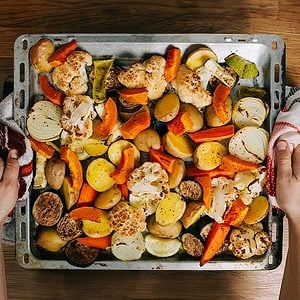 How Get Perfectly Roasted Frozen Veggies Gettyimages 2173414179 Ft