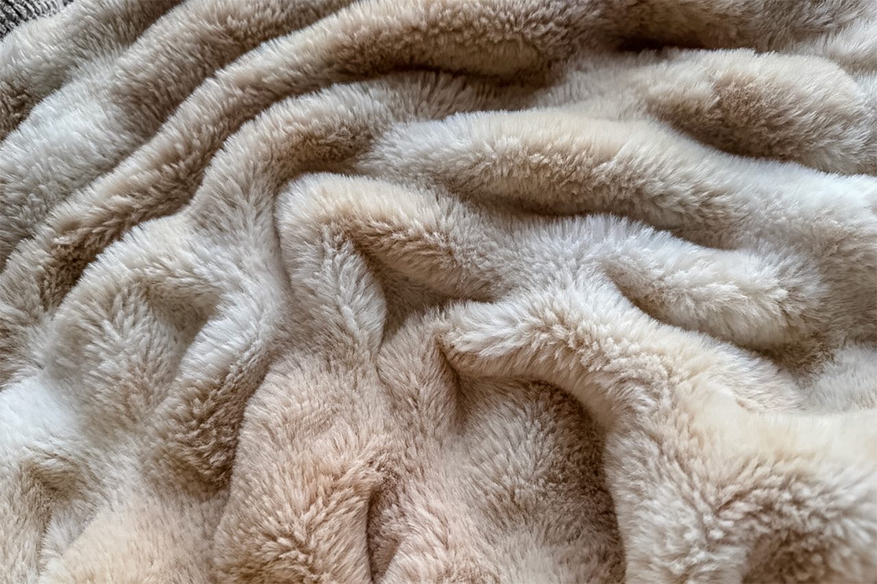 Lola Blanket
