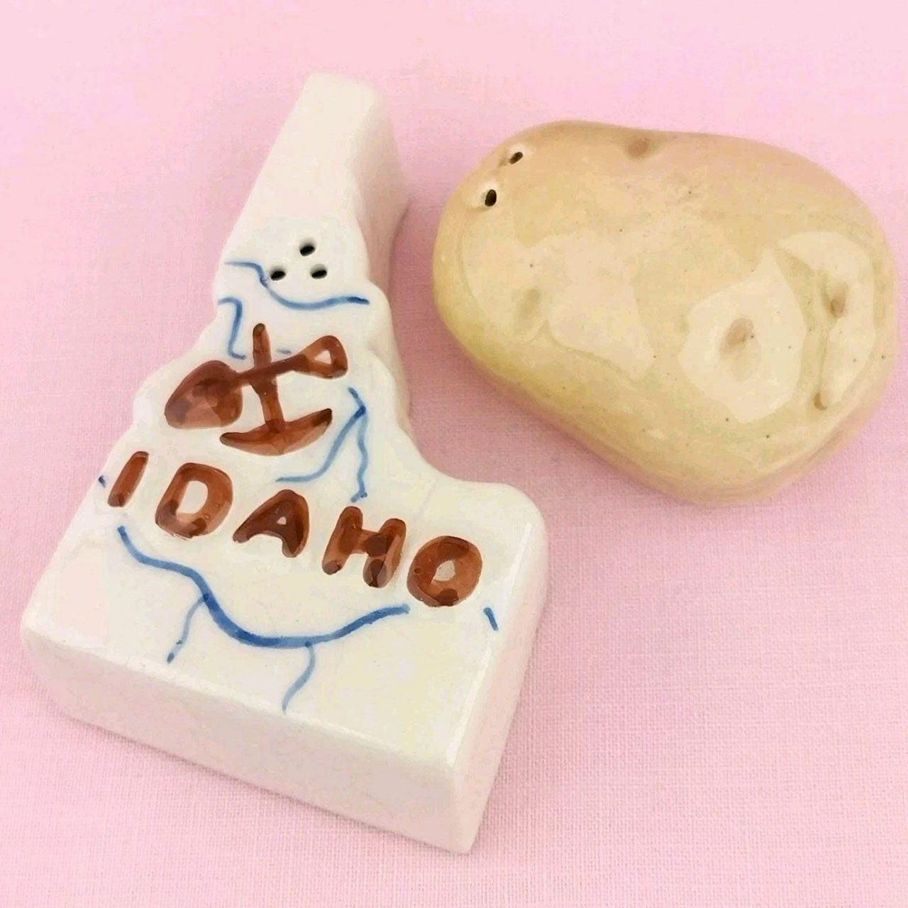 Vintage Parkcraft Idaho State Potato Salt & Pepper Shakers