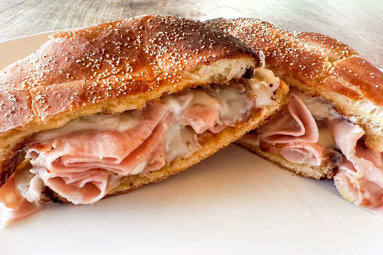 Anthony Bourdains Favorite Sandwich Anthony B Sandwich 8 Lindsay Parrill For Taste Of Home