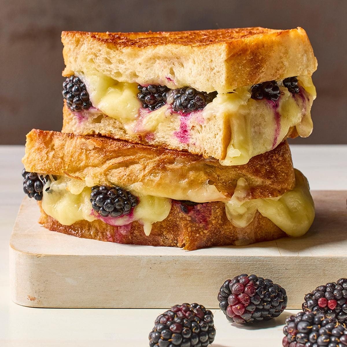 Blackberry Grilled Cheese Sandwich