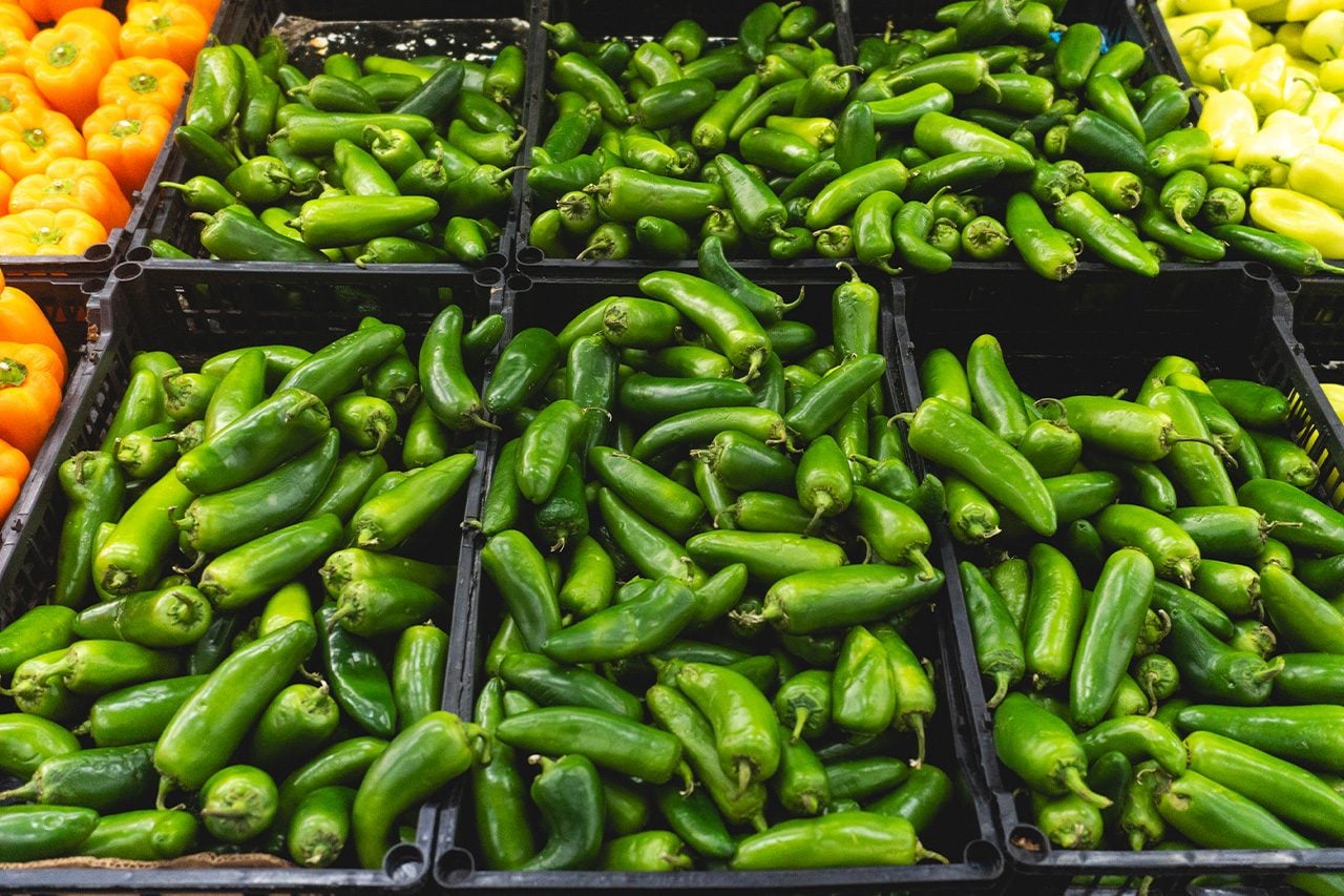 How to Choose the Spiciest Jalapeno at the Store