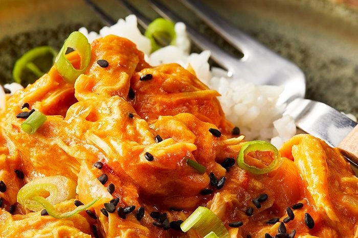 Slow Cooker Creamy Harissa Chicken Omb28 282748 Md P2 07 30 6b.