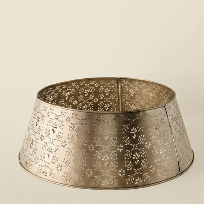 Antique Brass Finish Tree Collar
