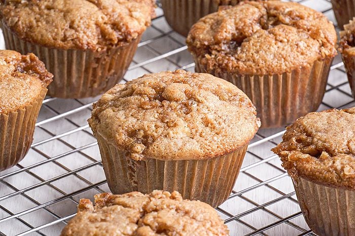 Caramel Apple Muffins Tohvp25 31175 Mf 10 08 2