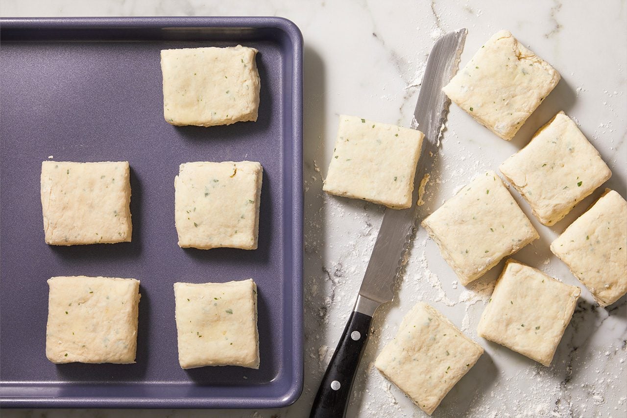 Garlic Bread Biscuits Ft26 283809 Jr 0909 2