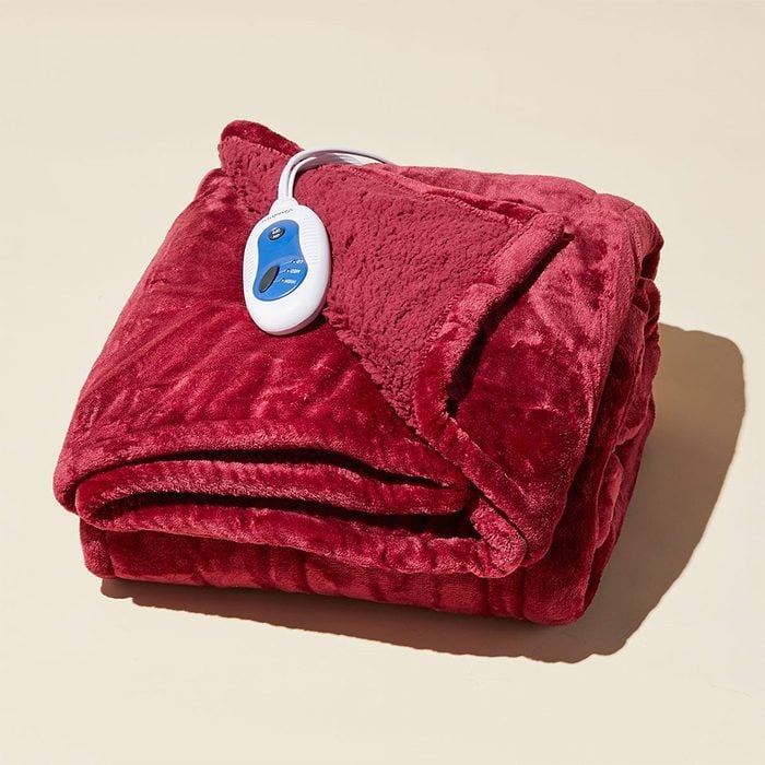 Toha26 Beautyrest Microlight Reversible Berber Luxury Heated Throw Emiko Franzen 01 Ssedit